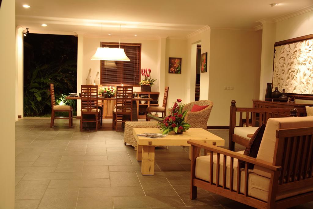 Villa Alex Seminyak Eksteriør bilde